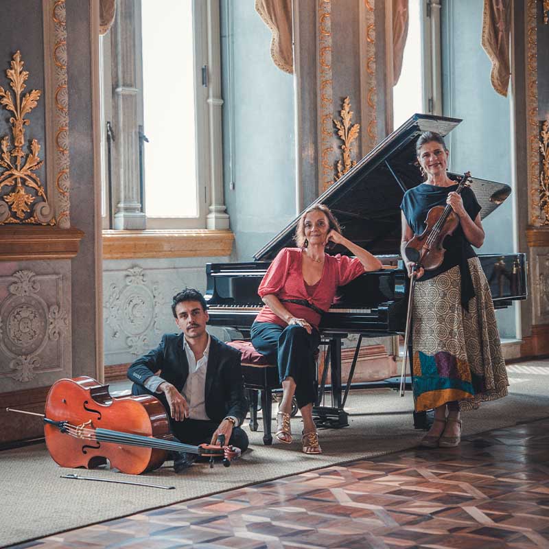 Personas — músicos en locación